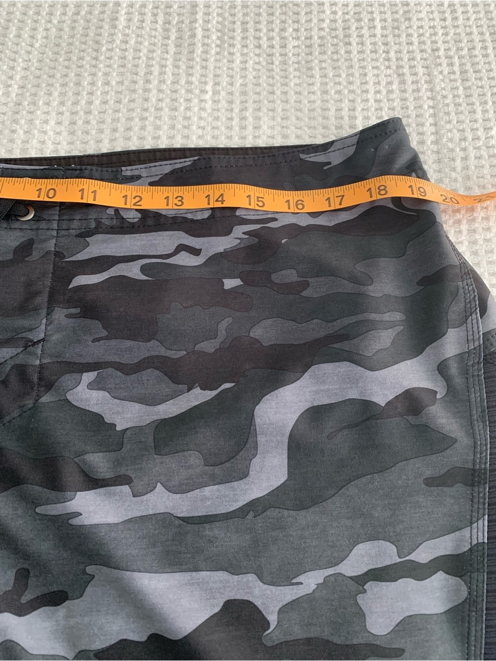 O’Neill Board Short Swim Trunks Camo Size  36 - Picture 8 of 11
